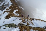 58 Da Cima Grem (2049 m) scendiamo alla Bocchetta di Grem (1976 m)